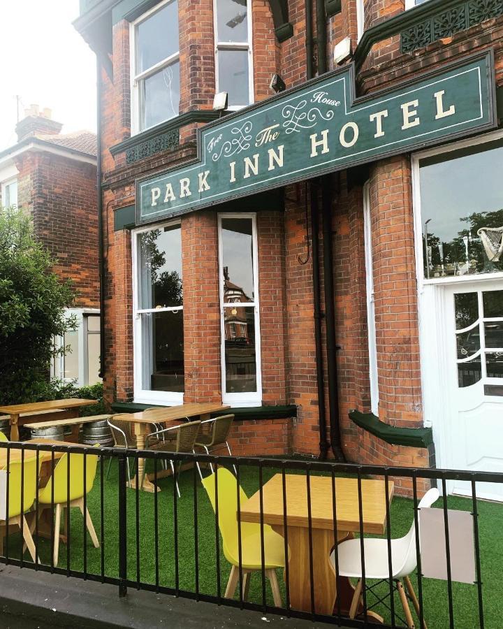 Park Inn Hotel Folkestone Отель *
